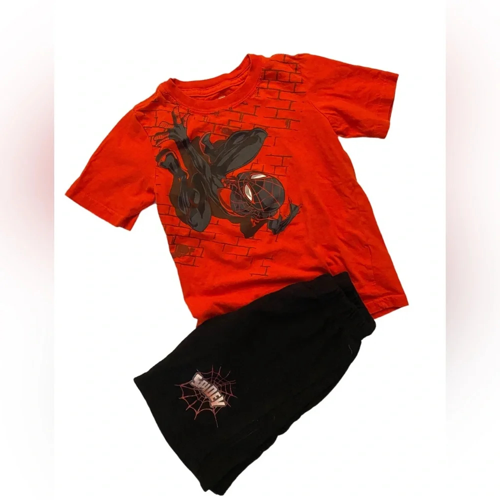 Marvel Spider-Man Red Graphic Shirt Size 5 Black Graphic Shorts Size 6